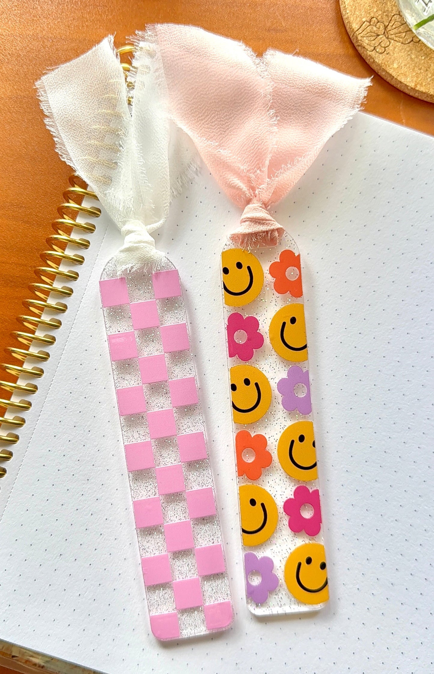 Pink Glitter Checkered Acrylic Bookmark